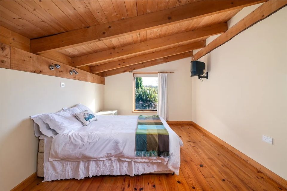 See inside Alpine Lodge in Offaly with stunning views on the market for €350,000 | Irish Independent See inside Alpine Lodge in... 