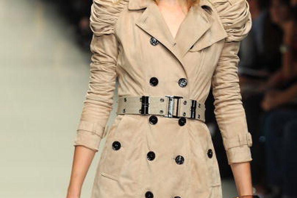 Burberry trench outlet coat 2010