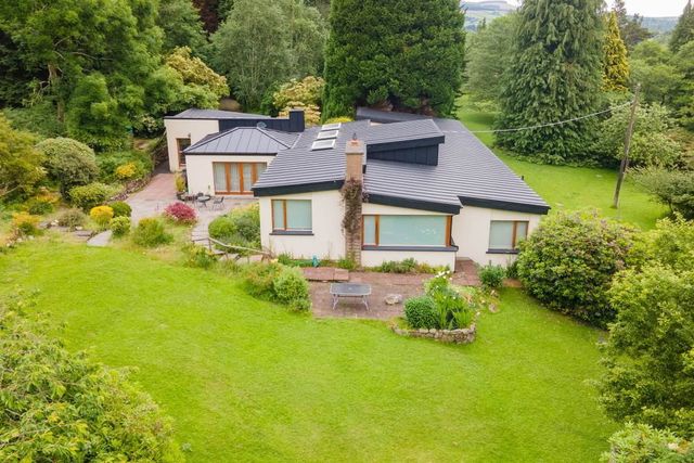 See inside seven-bed Wicklow mountain retreat on seven acres available ...