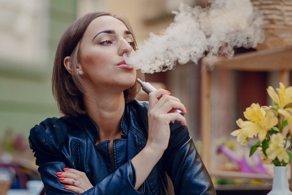 chewing gum for leaving tobacco Nicotine Gum: 5 Side Effects & How to Avoid Them
