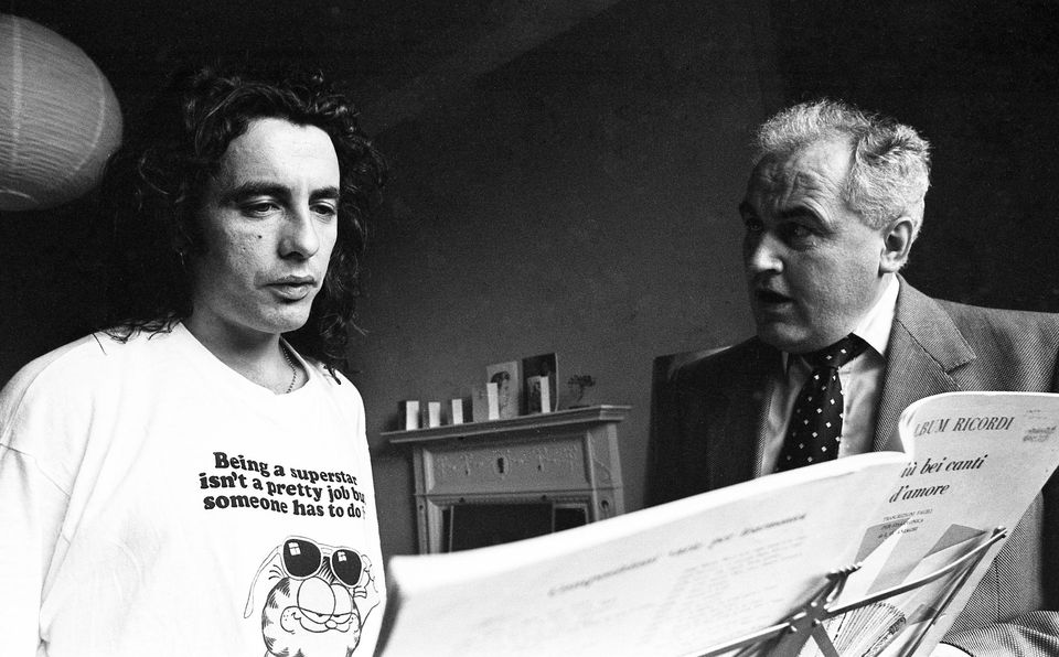 Christy Dignam getting music lessons from Frank Merriman at the Parnell School of Music in 1989. Photo: Independent Newspapers Ireland/NLI Collection
