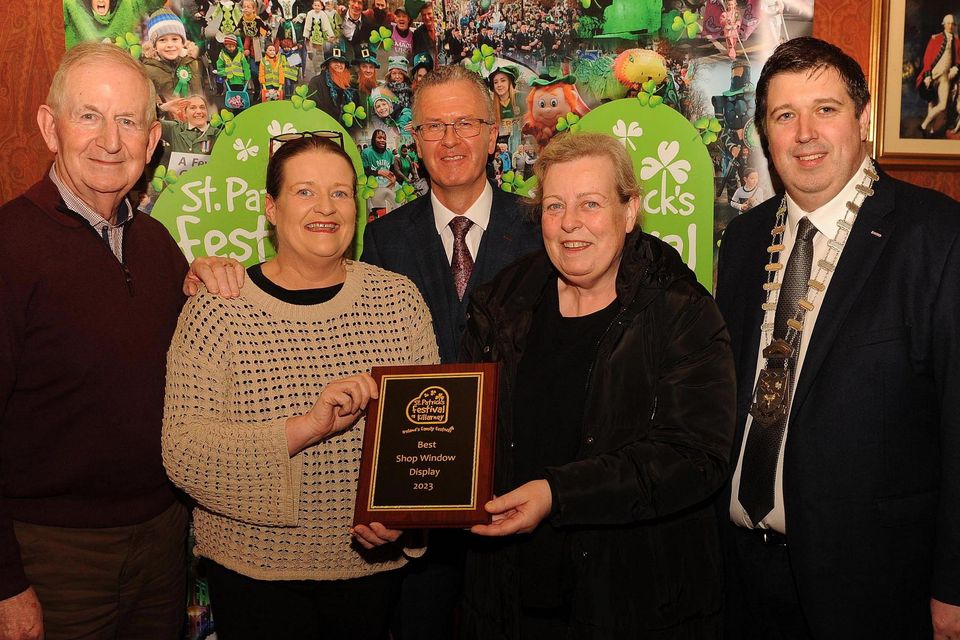 Angie and Aileen O'Brien, Christy Healy's New St. Best Window Display, with Cathal Walshe, Grand Marshal, PJ McGee, Daly's SuperValu, sponsor, and Cllr Niall Kelleher, Mayor of Killarney, at the St. Patrick's Festival Killarney parade prizegiving function in The International Hotel on Tuesday night. Picture: Eamonn Keogh
