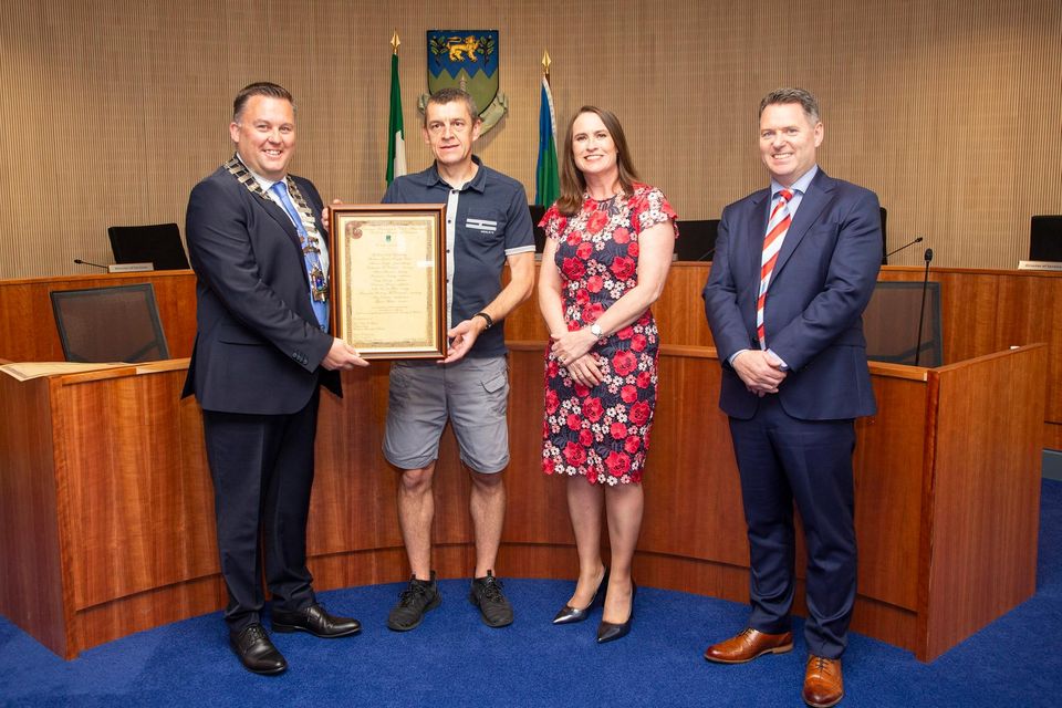 Cathaoirleach of the Wicklow Municipal District Paul O'Brien, CEO of Wicklow County Council Emer O' Gorman and Brian Gleeson present Ray Kenny with the Cathaoirleach's Achievements and Contributions to Sport Award at a Civic Reception in Council Buildings, Wicklow town.