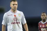 thumbnail: Tom Cleverley