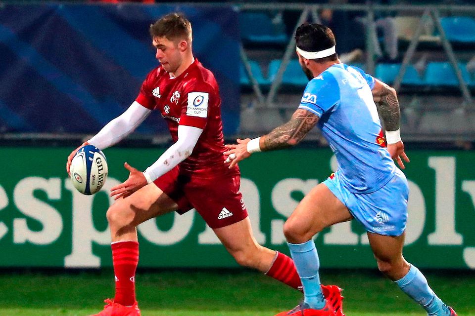 Munster's Jack Crowley in action against Thomas Combezou of Castres Olympique during the Heineken Champions Cup Pool B match at Stade Pierre Fabre in Castres, France. Photo: Manuel Blondeu/Sportsfile