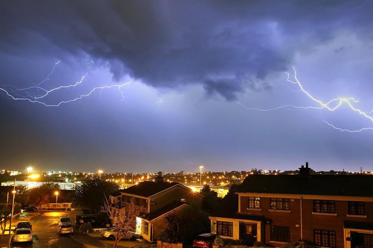 Ireland weather: Met Éireann forecast chance of thunderstorms as ...