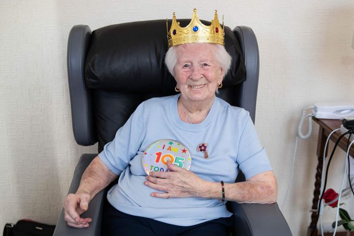 ‘I love my porridge in the morning’ – 105-year-old Irish woman reveals her secrets to a long life