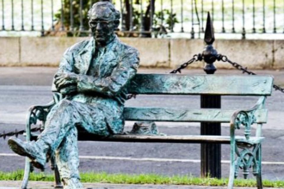 The Patrick Kavanagh statue on the Grand Canal