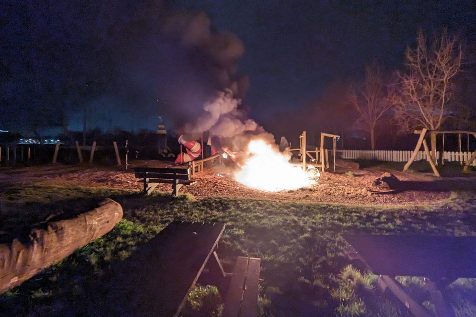 Review and photos of Ringsend Park playground