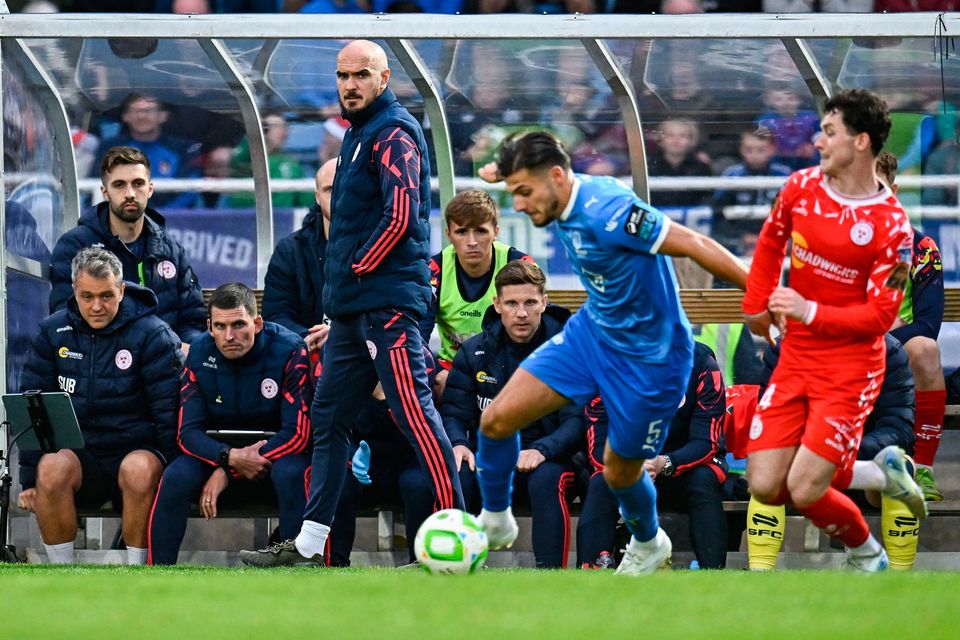 Shelbourne interim head coach Joey O'Brien looks on during the SSE Airtricity Premier Division draw with Waterford at the RSC. Photo: Piaras Ó Mídheach/Sportsfile