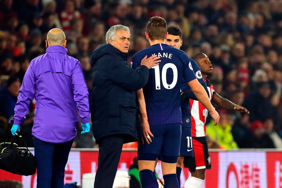 Harry Kane injury update: Mourinho expects Tottenham striker to be fit to  face Arsenal