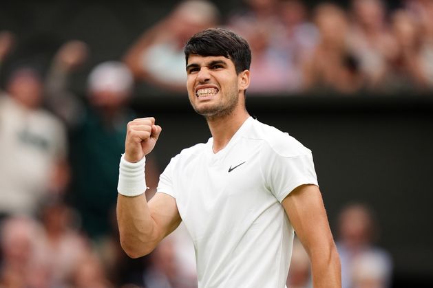 Carlos Alcaraz survives scare against Frances Tiafoe to keep title defence alive