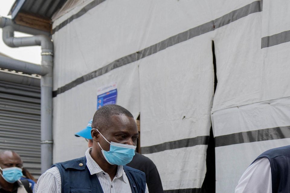 Artsen in de buurt van Goma, provincie Noord-Kivu, Democratische Republiek Congo, waar een mutante variant van het MPOX-virus zich verspreidt. Foto: Reuters/Arlette Pacese