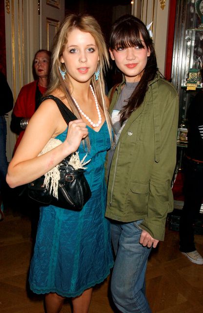 Peaches Geldof (L) and Daisy Lowe pictured in 2005 in London.  (Photo by Dave Benett/Getty Images)
