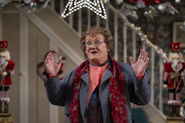 アイルランドの視聴者は今でも「ミセス・ブラウンズ・ボーイズ・クリスマス・スペシャル」を楽しんでいるが、イギリスでは全く違う話になる