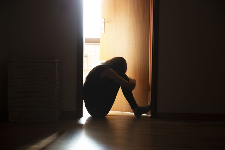 ‘Two or three men would hold down my daughter to force-feed her’ – Mum tells of desperation over healthcare for eating disorders in Ireland