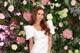 thumbnail: Una Healy