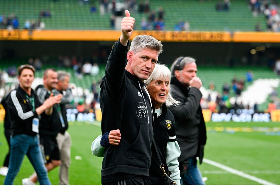 La Rochelle head coach Ronan O'Gara with his mother Joan after the game