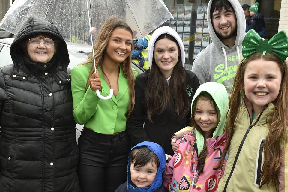 At the St Patrick's Day parade in Carnew were Aine Kelly, Rebecca Donohoe, Jessica Donohoe, JP Fitzgerald, Kate Kelly, Chloe Fitzgerald and Sean Kehoe. Pic: Jim Campbell