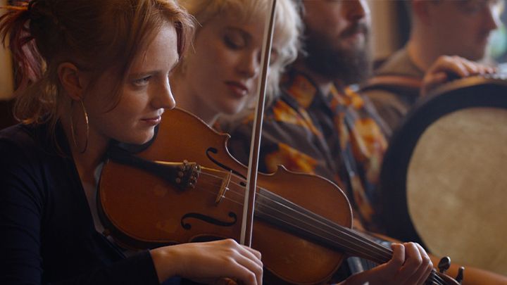 Trad review: Gentle Irish drama of teenagers finding their groove against backdrop of the Fleadh Cheoil