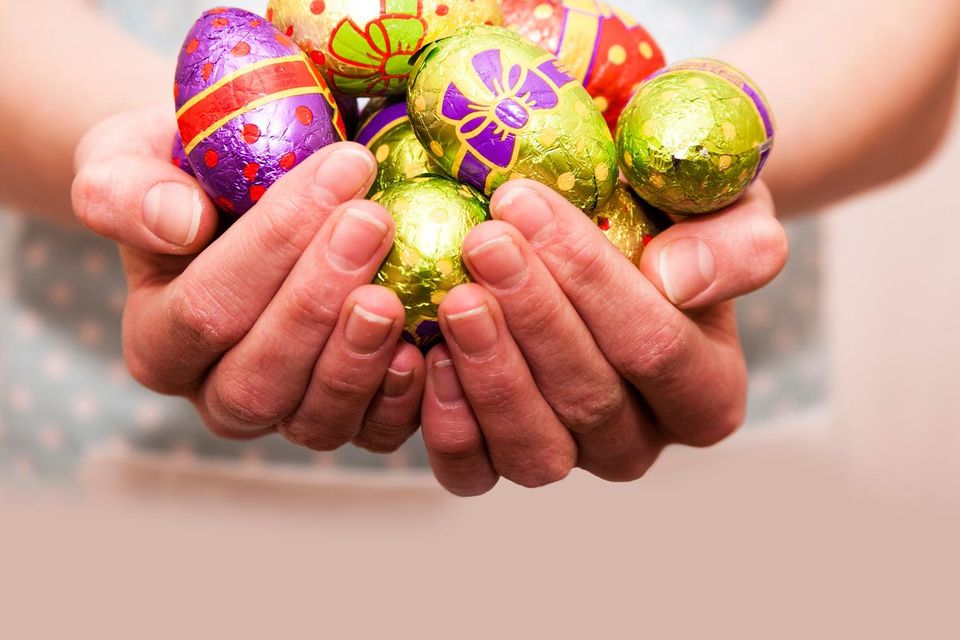 Egg Handling and Safety Tips at Easter