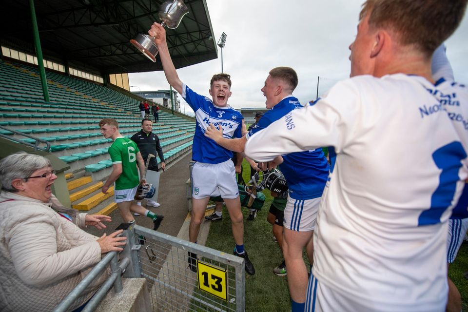 Tributes to triumphant hurling team and manager