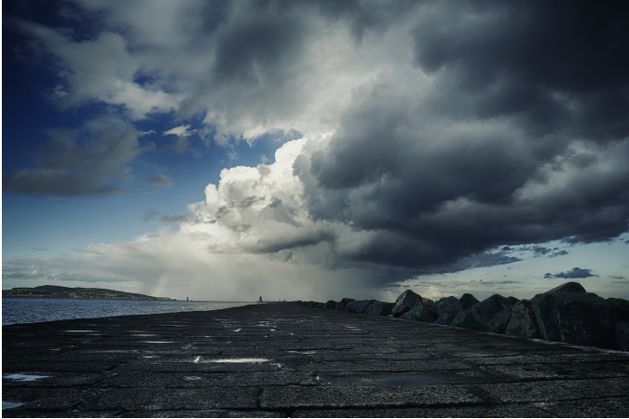 Status Yellow wind warning issued for two counties as post-tropical storm Hurricane Ernesto to pass over Ireland