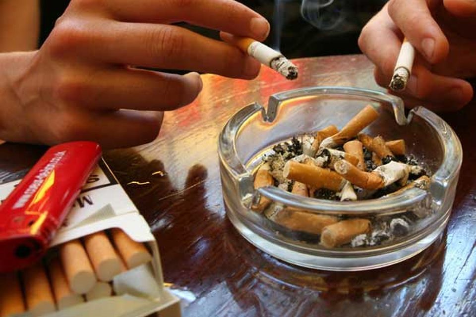 EU aims to stub out cut-price cigarettes