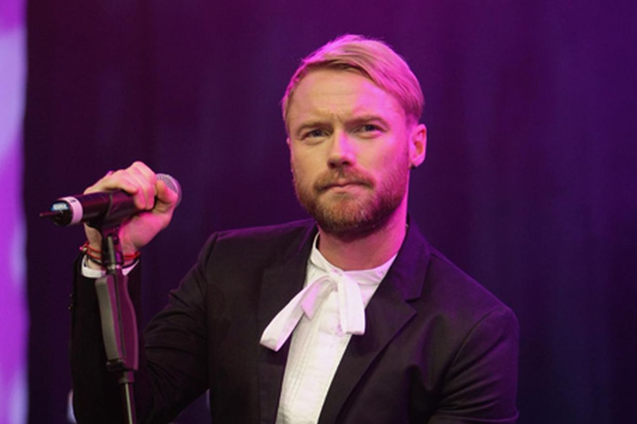 Ronan Keating to cover U2 song on his new album : r/ireland