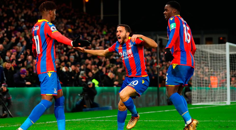 Andros Townsend of Crystal Palace (C) celebrates as he scores their first and equalising goal   Photo: Getty