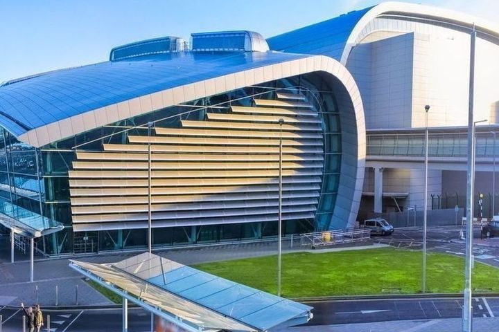 Woman 'with €400,000 cannabis in luggage thought it was mobile phones', court hears