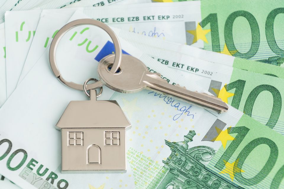 AIB non-green mortgage fixed rates will drop by 0.75 percentage points from May 13. Stock image