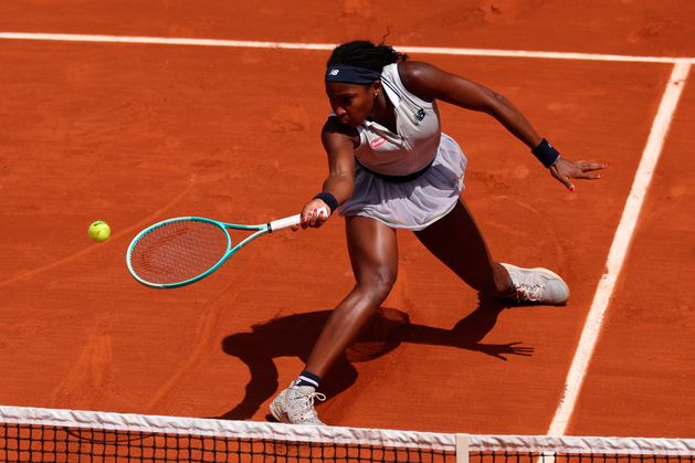 Coco Gauff weathers Ons Jabeur storm to reach French Open semi-finals, beating the crowd favourite