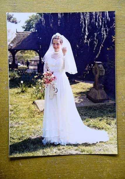 Granny tells of shock at finding wedding dress she wore nearly forty years  ago in charity shop | Irish Independent