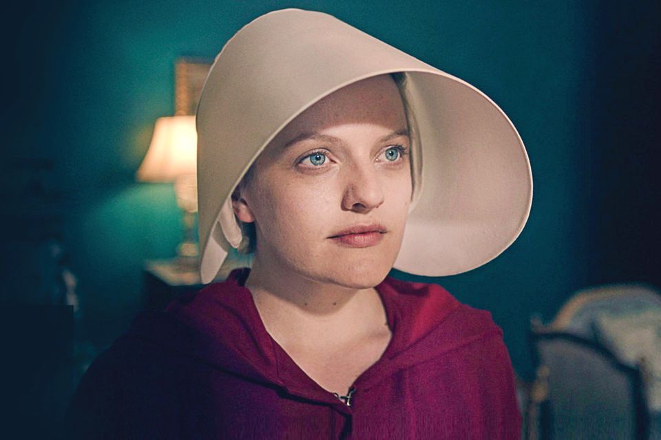 The handmaid's best sale tale streaming netflix